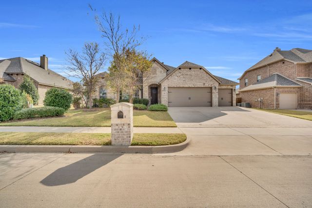 618 Lonesome Dove Drive, Midlothian, TX 76065