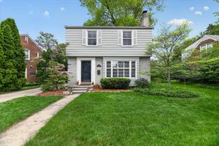 32388 Arlington Drive, Beverly Hills Vllg, MI 48025