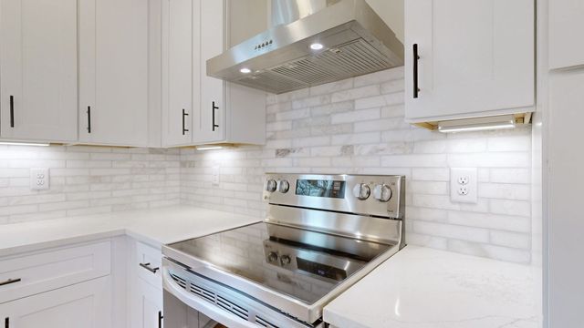 274 38th Ave, N, Nashville, TN 37209