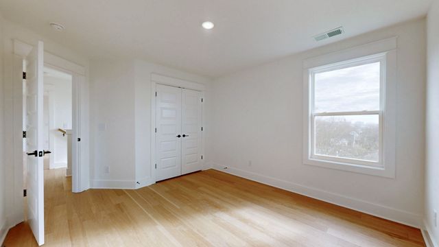 274 38th Ave, N, Nashville, TN 37209