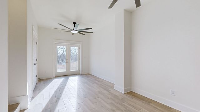 274 38th Ave, N, Nashville, TN 37209