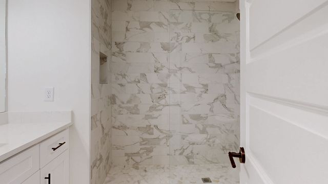 274 38th Ave, N, Nashville, TN 37209