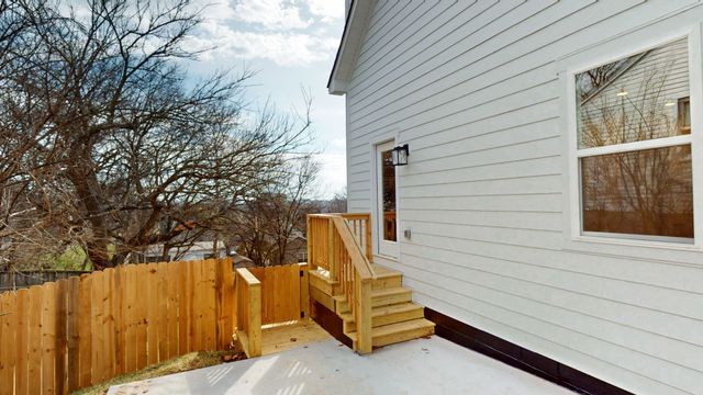 274 38th Ave, N, Nashville, TN 37209