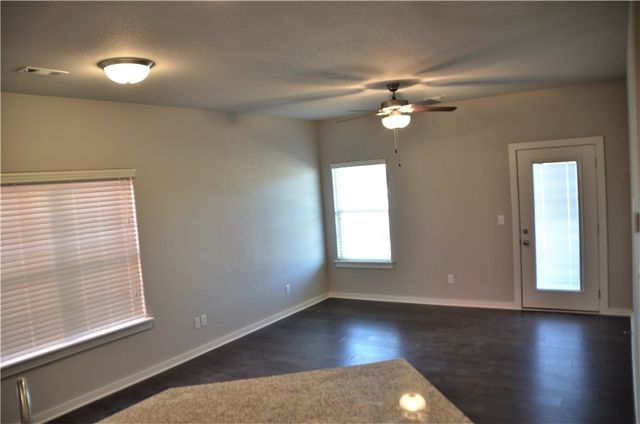 3912 SW Peachwood Drive, Bentonville, AR 72713