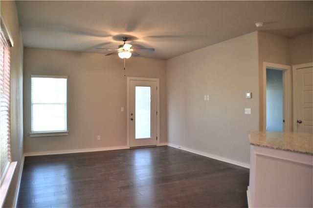 3912 SW Peachwood Drive, Bentonville, AR 72713