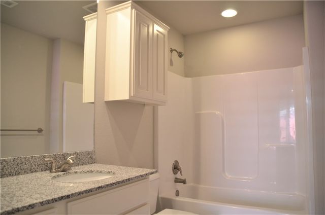 3912 SW Peachwood Drive, Bentonville, AR 72713