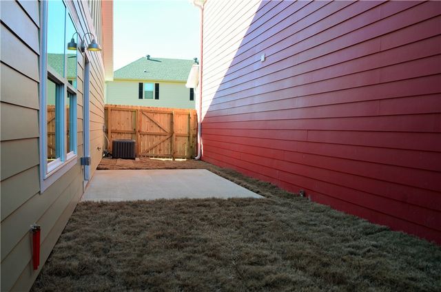 3912 SW Peachwood Drive, Bentonville, AR 72713