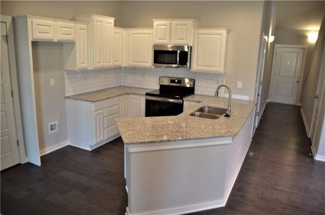 3912 SW Peachwood Drive, Bentonville, AR 72713