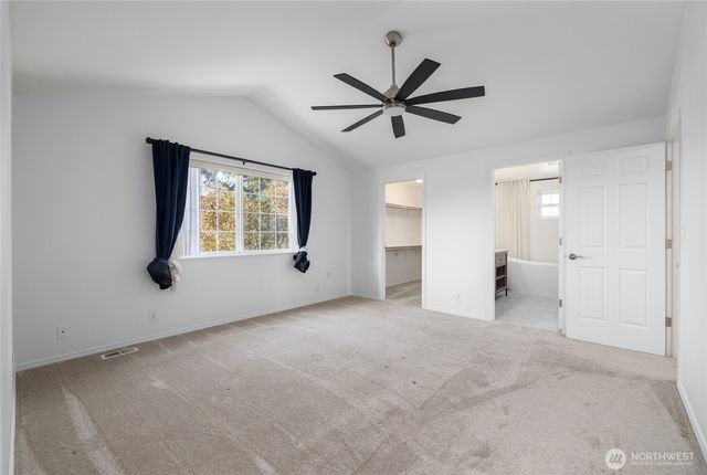 2419 SW Capital Drive, Oak Harbor, WA 98277