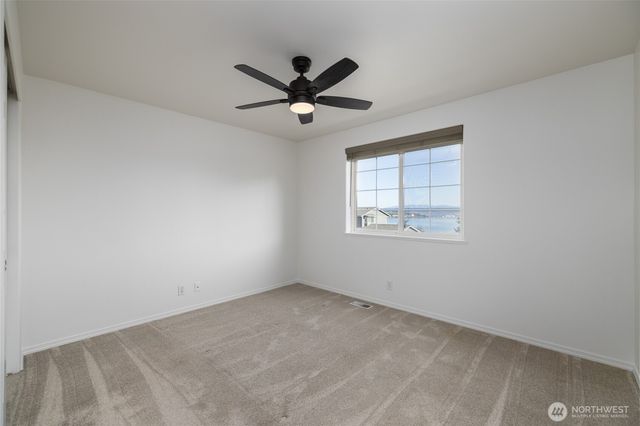 2419 SW Capital Drive, Oak Harbor, WA 98277