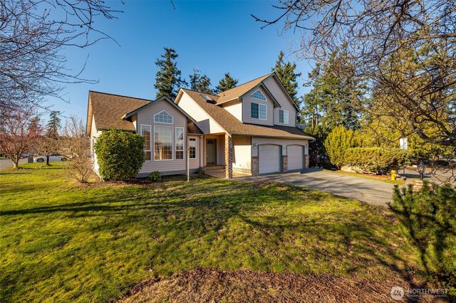2419 SW Capital Drive, Oak Harbor, WA 98277