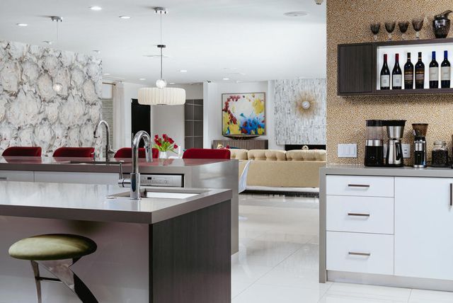 2444 S Calle Palo Fierro, Palm Springs, CA 92264