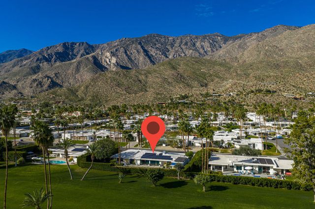 2444 S Calle Palo Fierro, Palm Springs, CA 92264