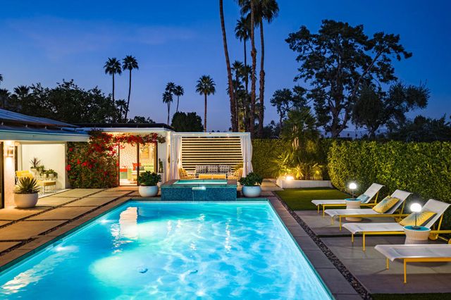 2444 S Calle Palo Fierro, Palm Springs, CA 92264