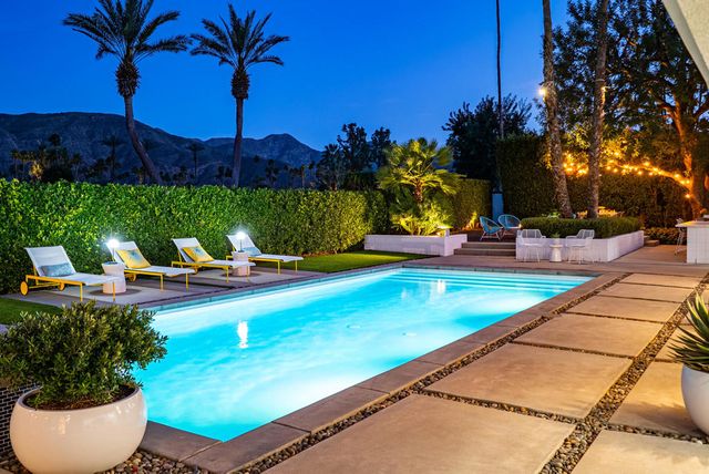 2444 S Calle Palo Fierro, Palm Springs, CA 92264