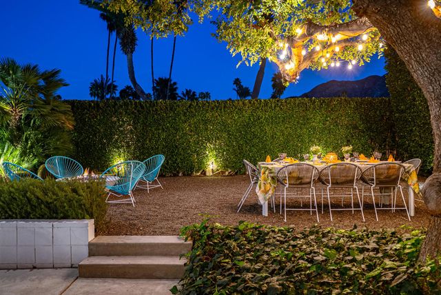 2444 S Calle Palo Fierro, Palm Springs, CA 92264