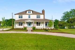 833 Mcclendon Walker Road, Aledo, TX 76008