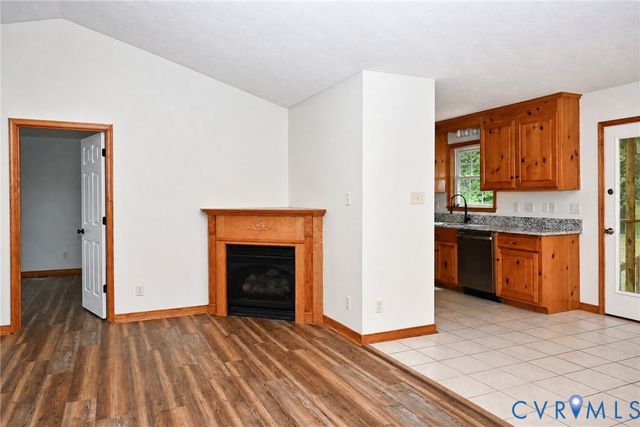 3811 West St, Chester, VA 23831
