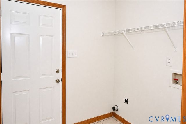 3811 West St, Chester, VA 23831