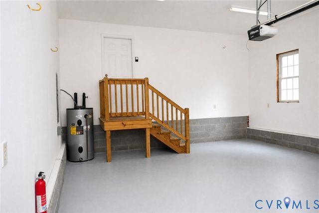 3811 West St, Chester, VA 23831