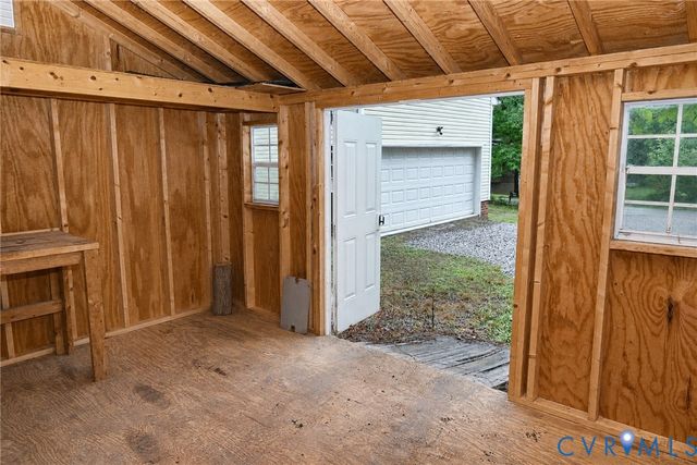 3811 West St, Chester, VA 23831