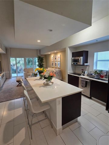 5300 NW 87th Ave 416, Doral, FL 33178