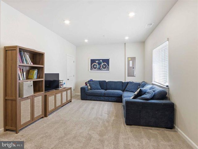 26052 RIDGE RD, Damascus, MD 20872