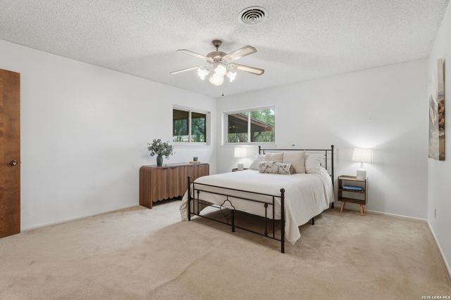 30592 Oakview Rd, Bulverde, TX 78163