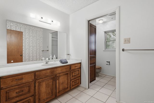 30592 Oakview Rd, Bulverde, TX 78163