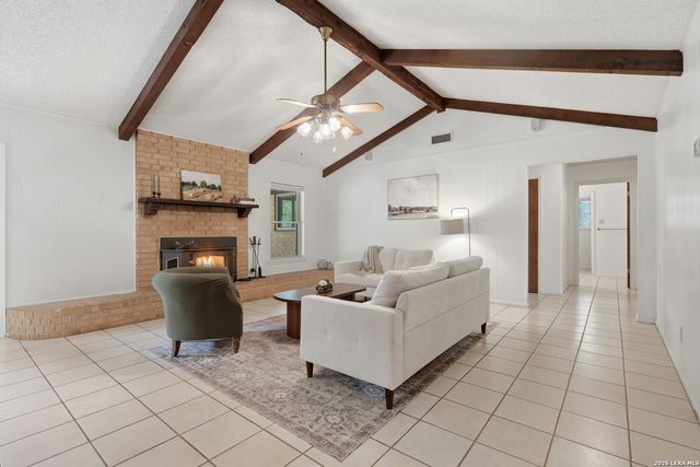 30592 Oakview Rd, Bulverde, TX 78163