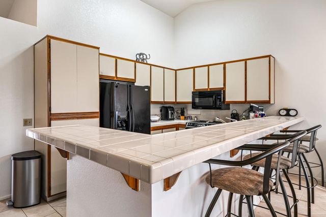 76645 Sheba Way, Palm Desert, CA 92211