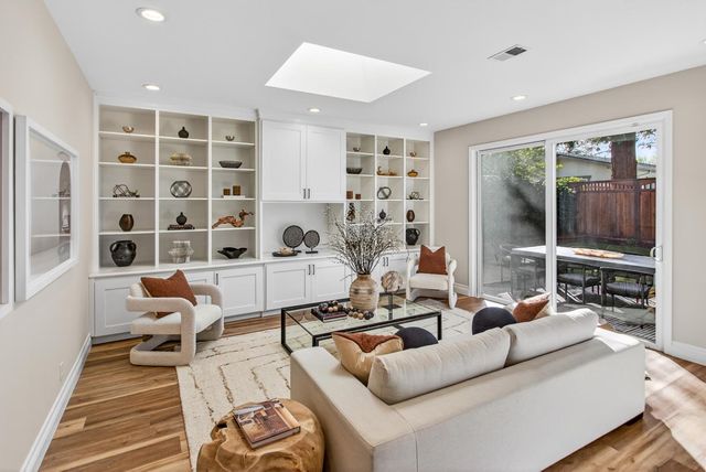 1861 Montecito Avenue, Mountain View, CA 94043