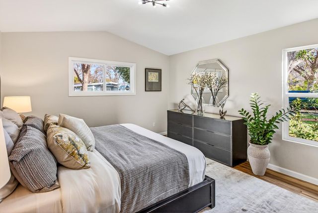 1861 Montecito Avenue, Mountain View, CA 94043