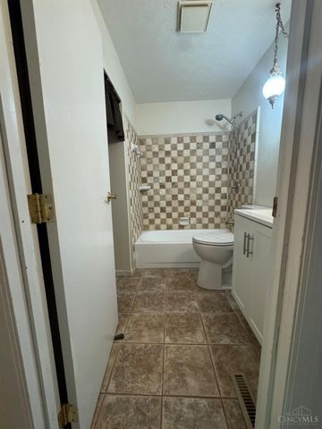7238 Elk Creek Road, Madison Twp, OH 45042