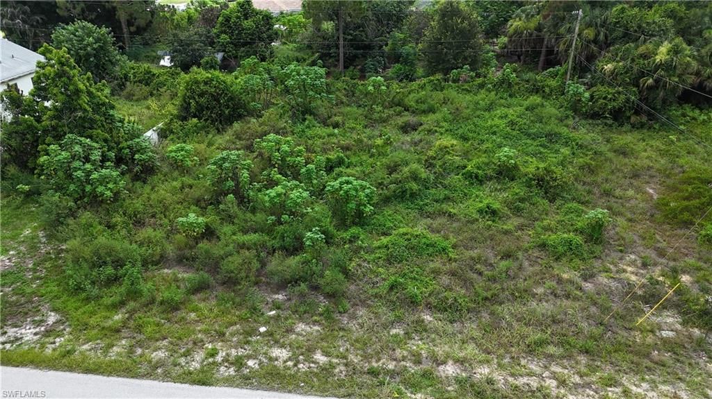 420 Hamilton AVE, LEHIGH ACRES, FL 33972 — exterior