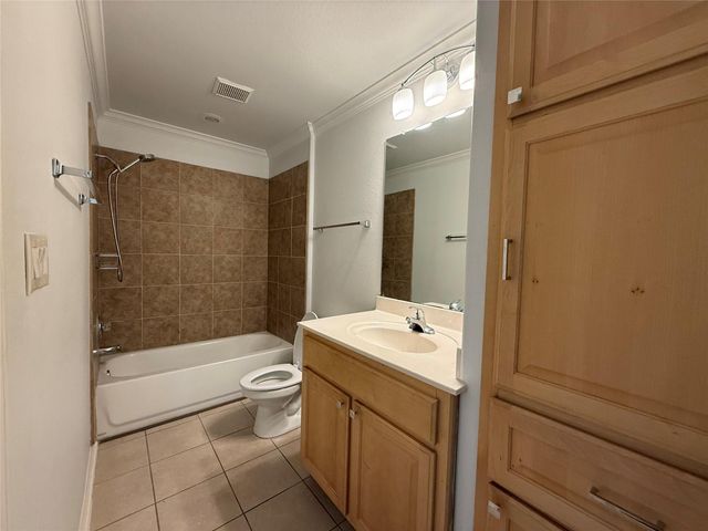 3209 Mac Arthur Ave A, Lago Vista, TX 78645