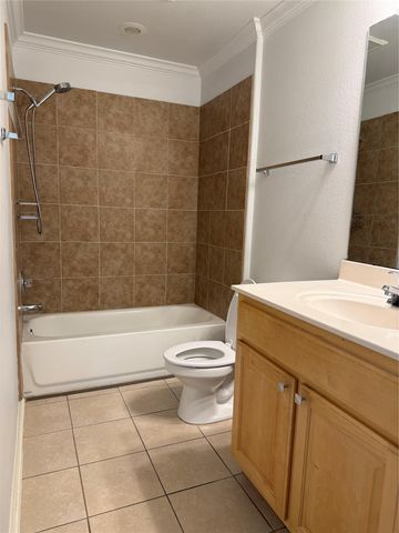 3209 Mac Arthur Ave A, Lago Vista, TX 78645