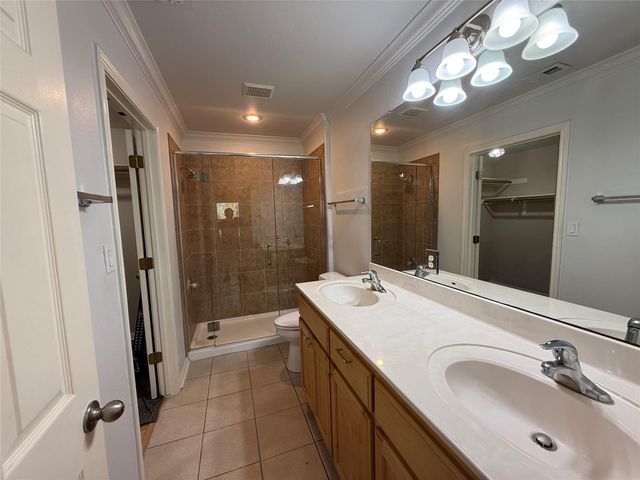 3209 Mac Arthur Ave A, Lago Vista, TX 78645