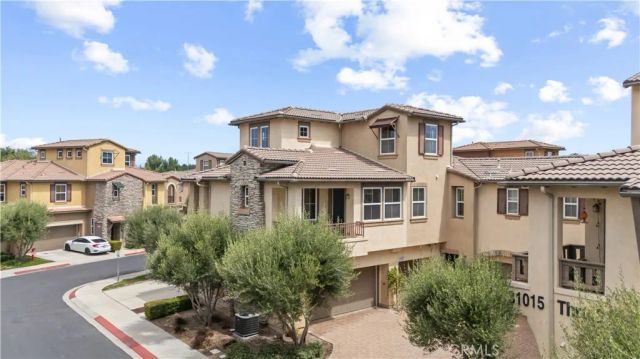 31031 Strawberry Tree Lane, Temecula, CA 92592