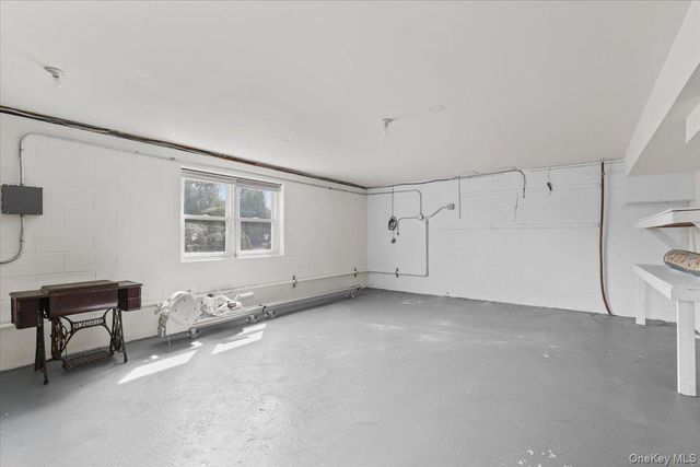 7 Greystone Circle, Bronxville, NY 10708