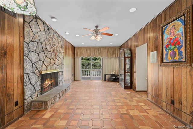 7 Greystone Circle, Bronxville, NY 10708