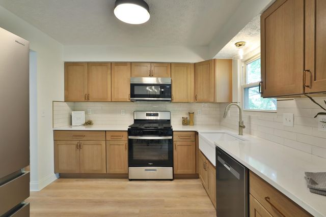 4729 Leybourne Drive, Hilliard, OH 43026