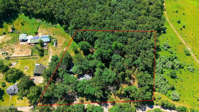525 Goetz Lane, Jackson, NJ 08527