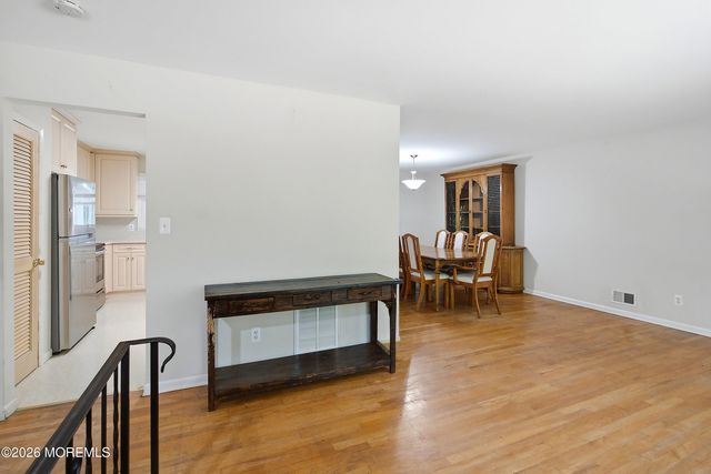 525 Goetz Lane, Jackson, NJ 08527