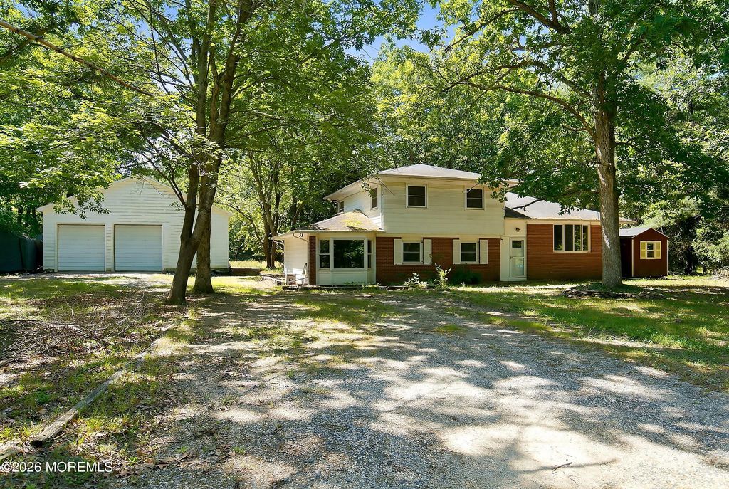 525 Goetz Lane, Jackson, NJ 08527