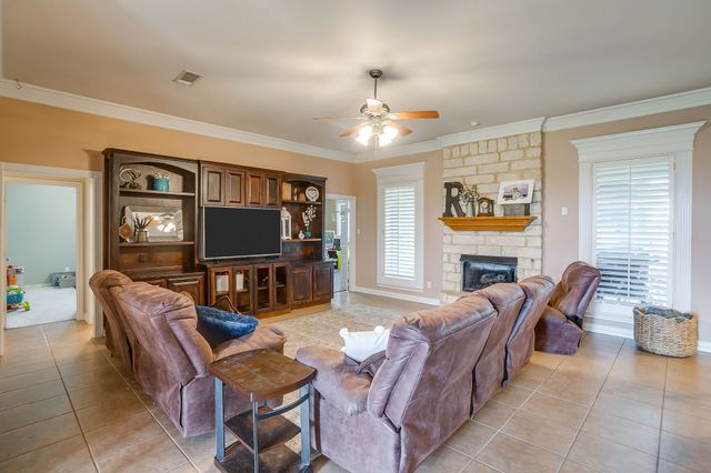 4401 Kelly Road, Aledo, TX 76008