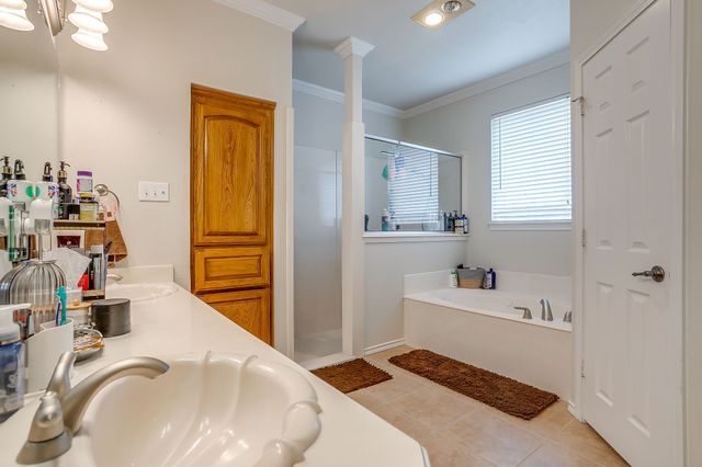 4401 Kelly Road, Aledo, TX 76008