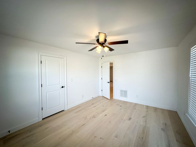 46 Caden Lane, London, KY 40744