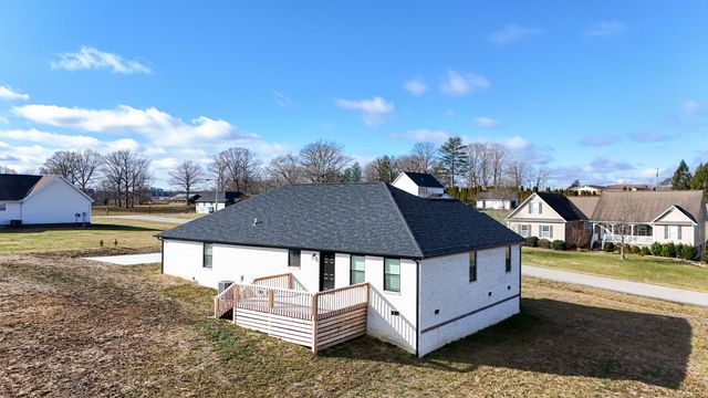46 Caden Lane, London, KY 40744