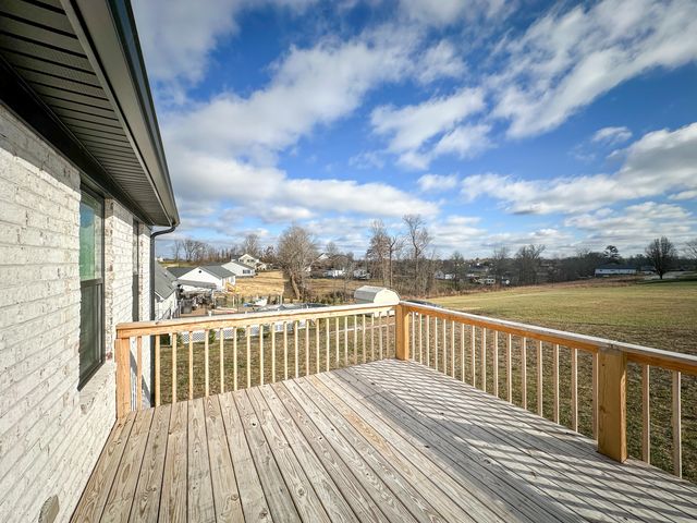 46 Caden Lane, London, KY 40744